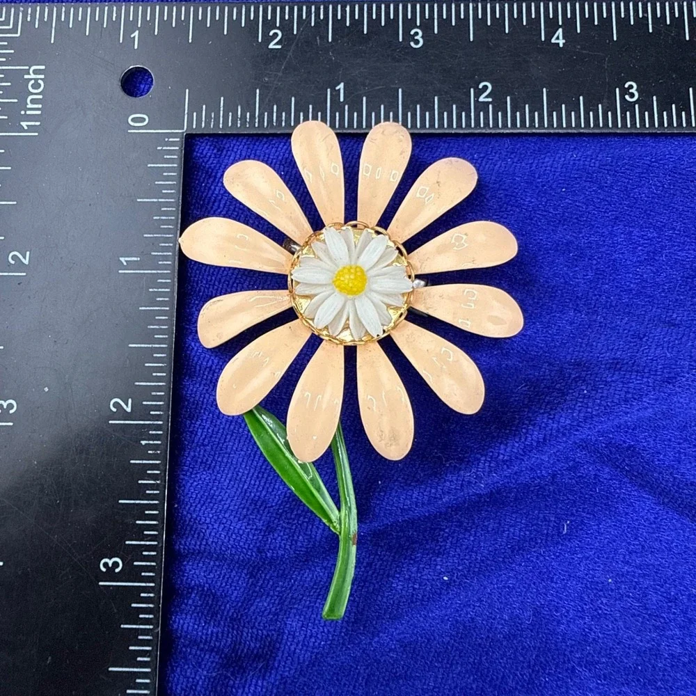 Vintage Enamel Flower Brooch Unique